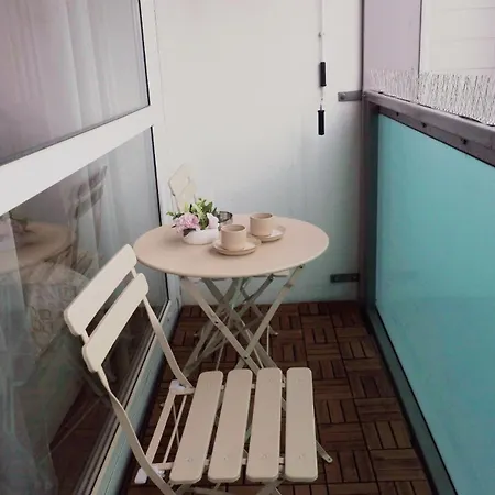 Cozy Modern Apartman